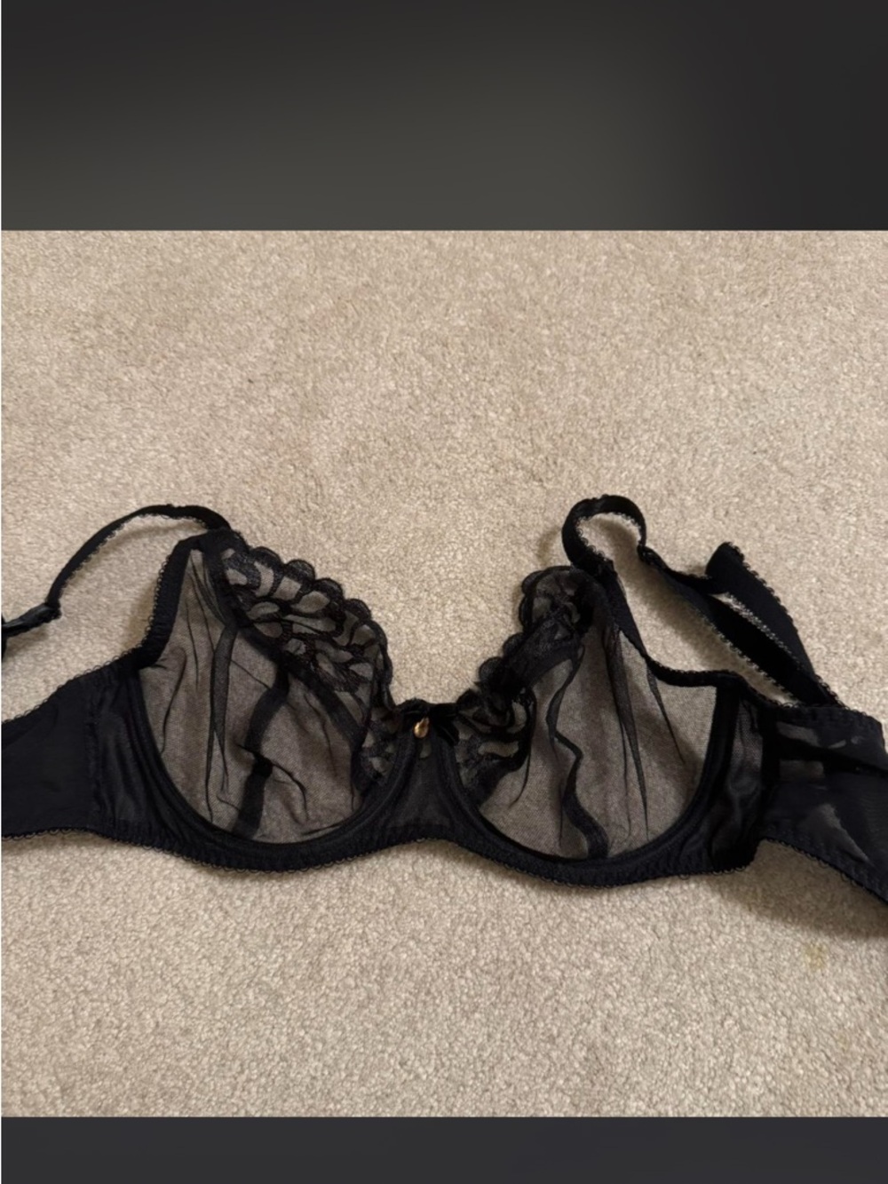 28H (US) minimizer Black Mesh Underwire Bra with Scalloped Trim